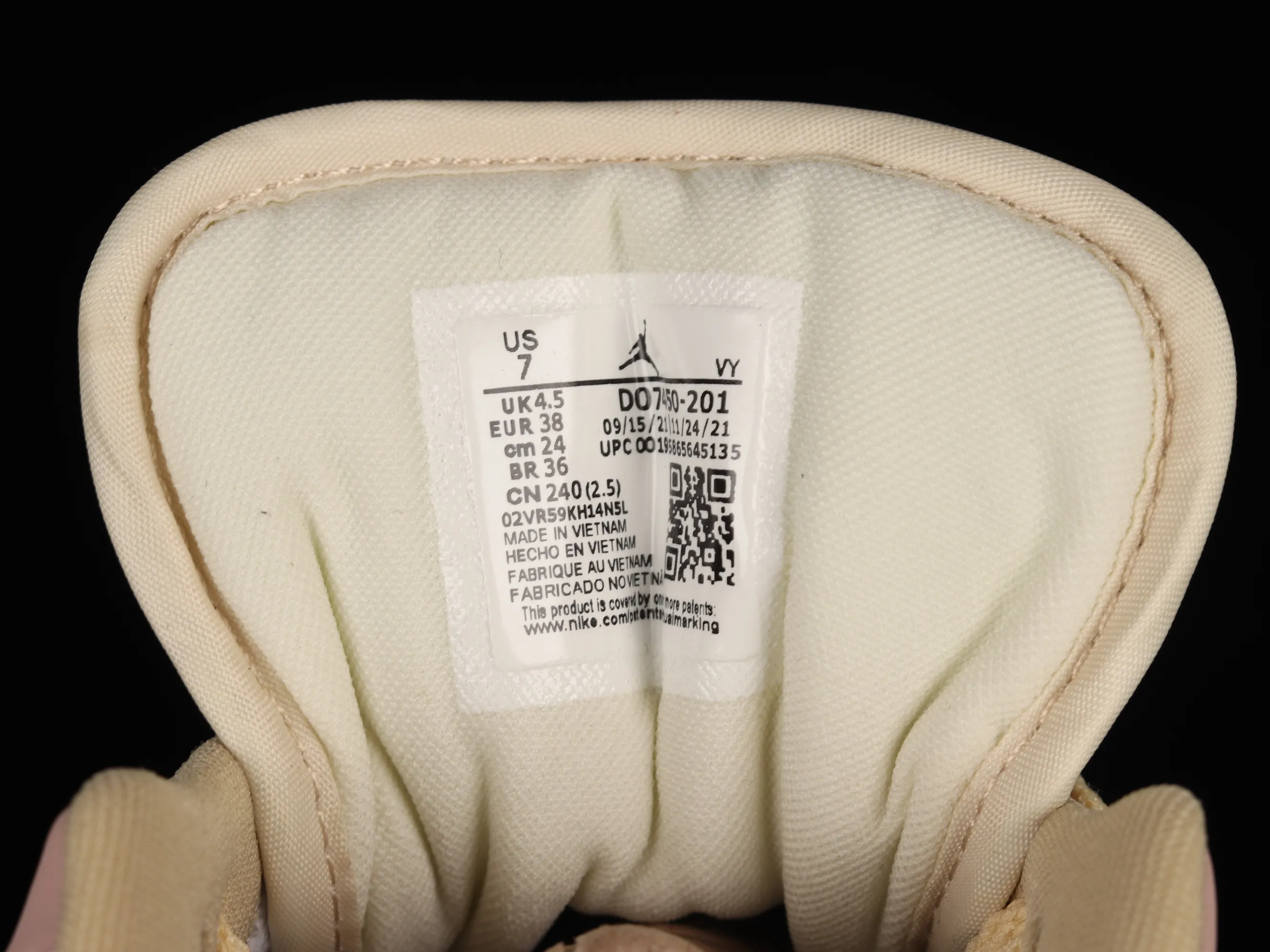 All categories Air Jordan Jordan series basketball shoes Air Jordan 1 Low Z version Air Jordan 1 Low AJ1 Joe 1 low-top cultural basketball shoes DO7450-201